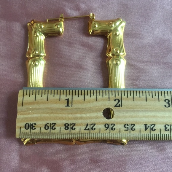 🎋 Lovely Oversized Hollow Rectangle Jointed Bamboo Metallic Statement Hoops 🎋 - Picture 3 of 4